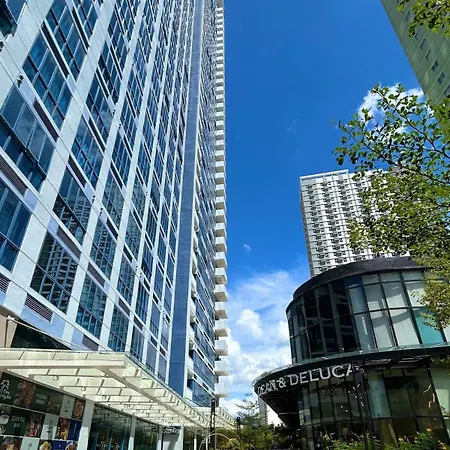 Contemporary Studio In It Park 38 Park
