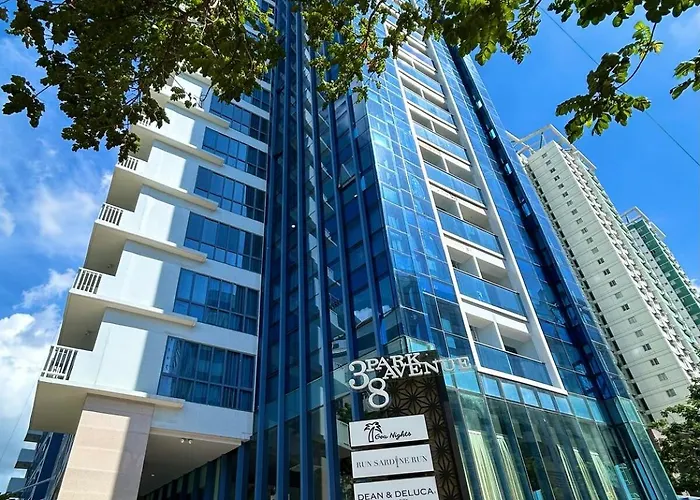 Contemporary In It Park 38 Park