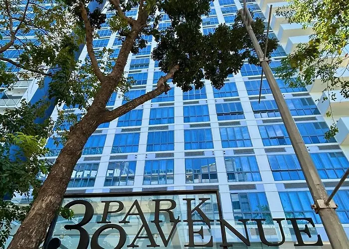 Aparthotel Contemporary In It Park 38 Park Cebu